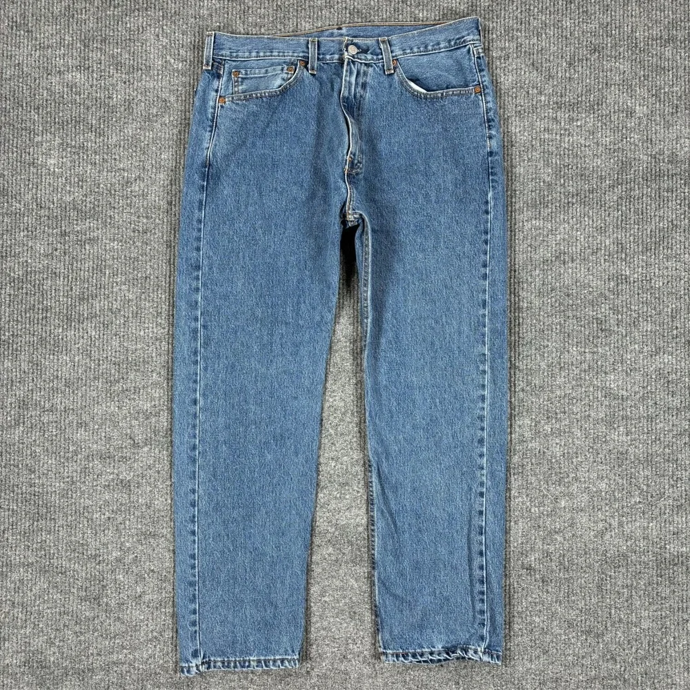 Levis 505 Mens Straight Leg Jeans Size 36x30 Medium Wash Regular Fit Mid Rise